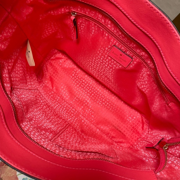 Kate Spade Abbey Street Karla in Cream and Hot Pink EUC - Picture 17 of 17